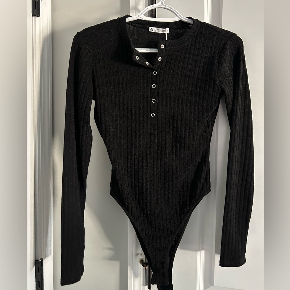 Black ribbed Zara Henley bodysuit